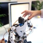 Finch Robot 2.0 helps students learn to programme and code