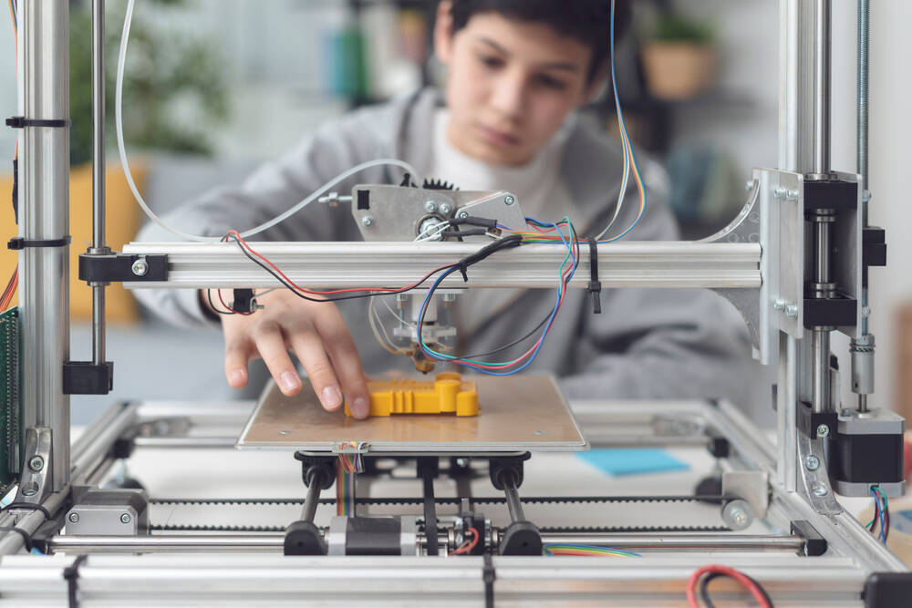 Open-source 3D printers help schools save money on learning aids